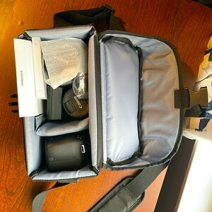 EOS REBEL T6 Canon 1300D